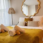 St Honore Champs Elysees By Melvane